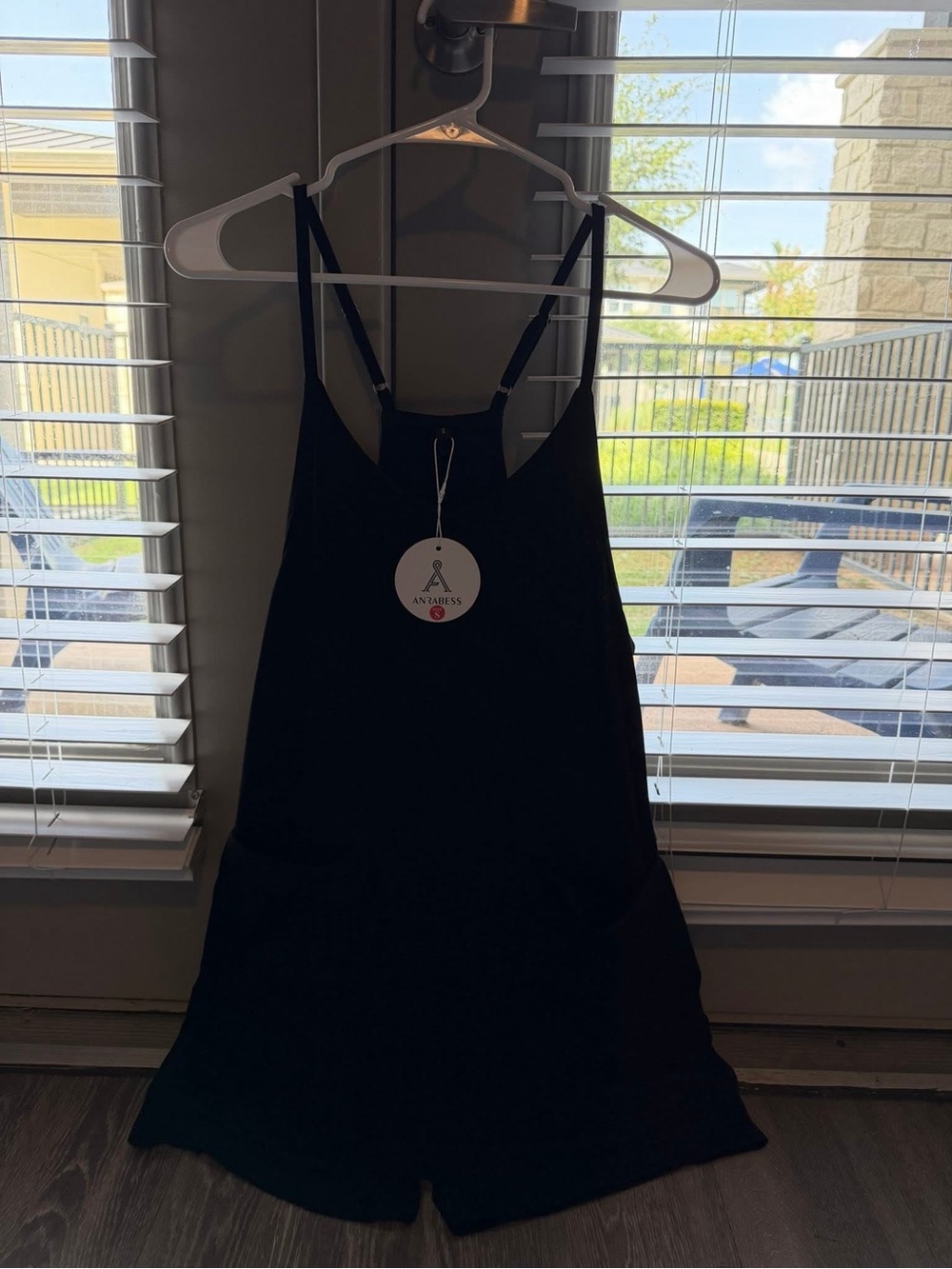 Anrabess Black Strappy Romper With Pockets